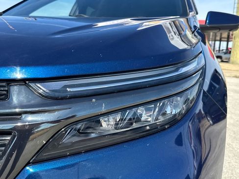 Used 2022 Chevrolet Equinox RS w/ RS Leather Package image 12