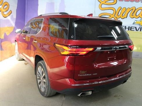 Used 2023 Chevrolet Traverse Premier AWD/4WD image 6
