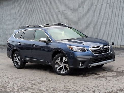 Used 2022 Subaru Outback Touring XT image 11