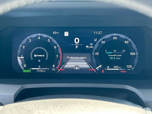 Used 2025 Toyota 4Runner TRD Off-Road image 36