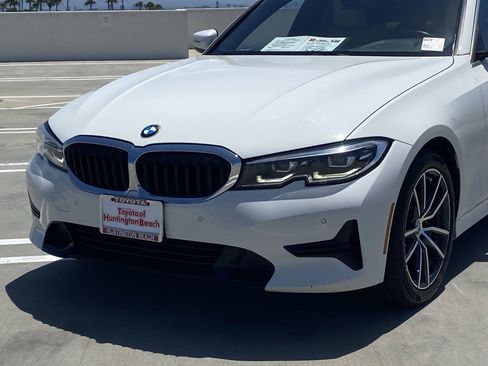 Used 2019 BMW 330i Sedan w/ Driving Assistance Package RWD image 7