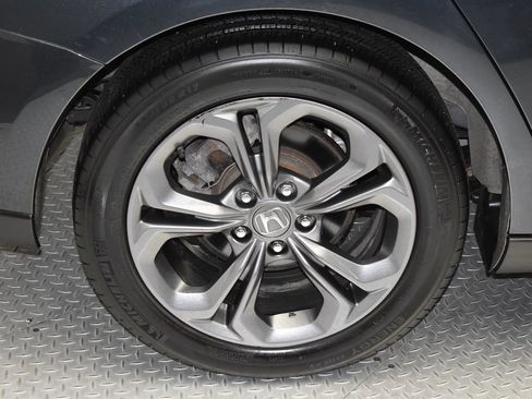 Used 2023 Honda Accord EX image 35
