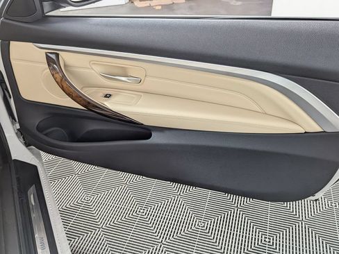 Used 2019 BMW 430i Convertible w/ Convenience Package RWD image 28