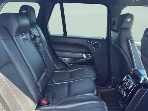 Used 2016 Land Rover Range Rover Supercharged AWD/4WD image 19
