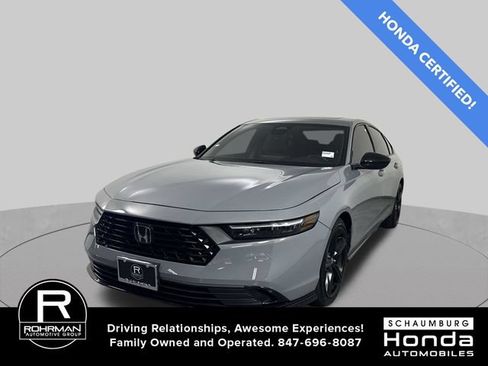 Used 2025 Honda Accord Sport image 1