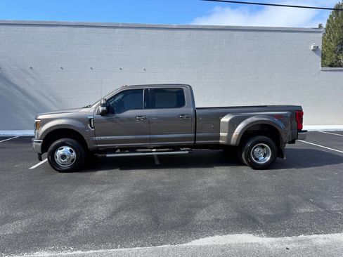 Used 2019 Ford F350 Lariat w/ Lariat Ultimate Package image 15