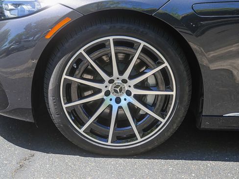 Certified 2023 Mercedes-Benz EQS 580 4MATIC Sedan image 9