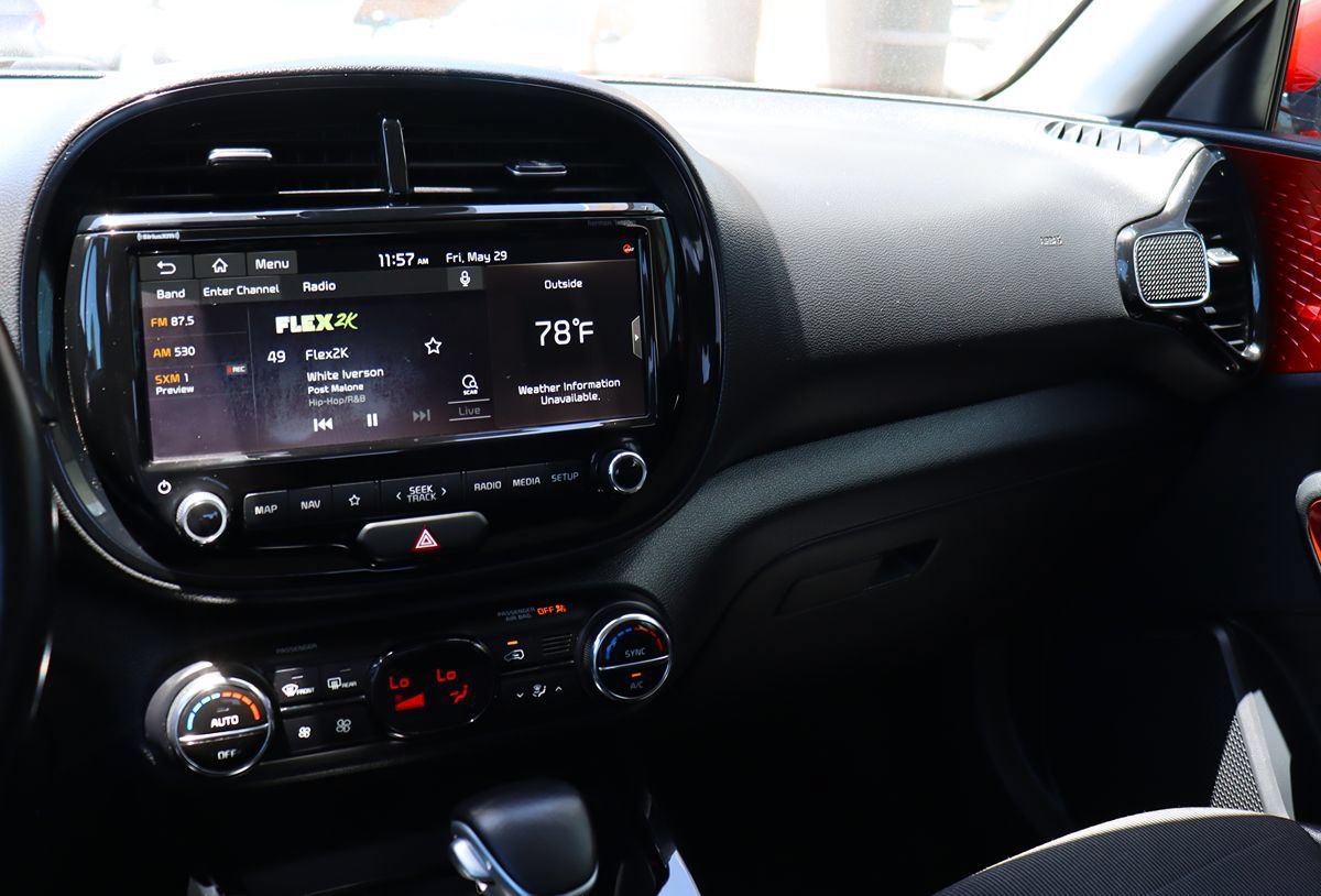 Used 2021 Kia Soul Turbo FWD image 43
