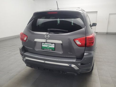 Used 2017 Nissan Pathfinder SL w/ SL Tech Package FWD image 7