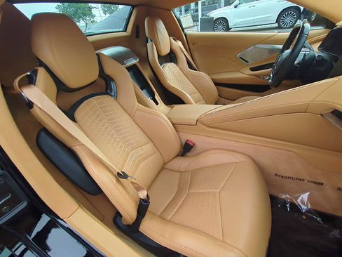 Used 2023 Chevrolet Corvette Z06 image 24