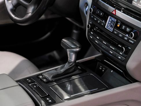Used 2018 Genesis G80 3.8 w/ Option Group 02 RWD image 22