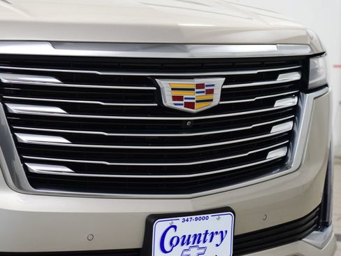 Used 2023 Cadillac Escalade Premium Luxury Platinum AWD/4WD image 11
