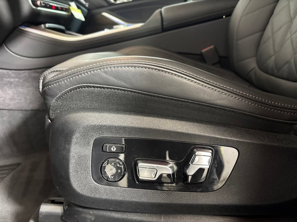 Certified 2026 BMW X5 xDrive50e AWD/4WD image 29