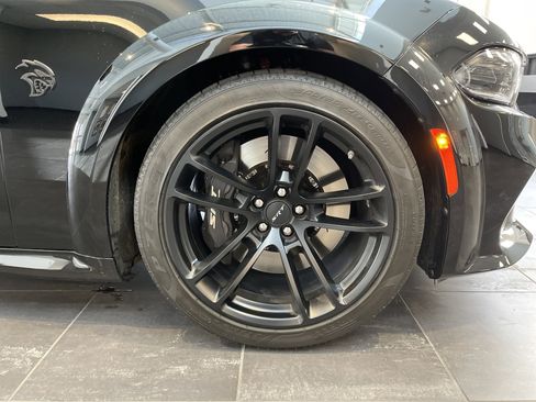 Used 2022 Dodge Charger SRT Hellcat image 12