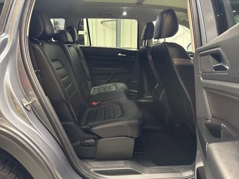 Used 2021 Volkswagen Atlas SEL Premium AWD/4WD image 22