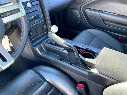 Used 2009 Ford Mustang GT Premium image 12