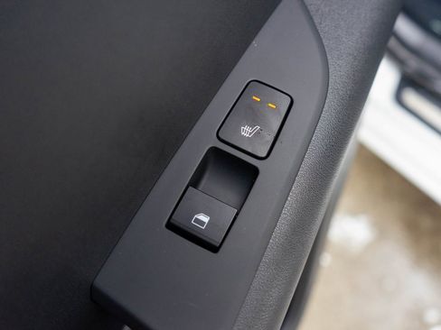 Used 2025 Kia Niro Wave w/ Wave Preserve Package image 14