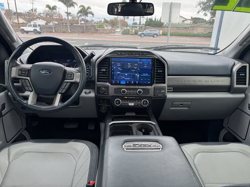 Used 2022 Ford F450 Limited w/ FX4 Off-Road Package image 15