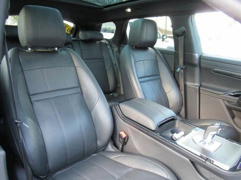 Used 2020 Land Rover Range Rover Evoque R-Dynamic S image 9