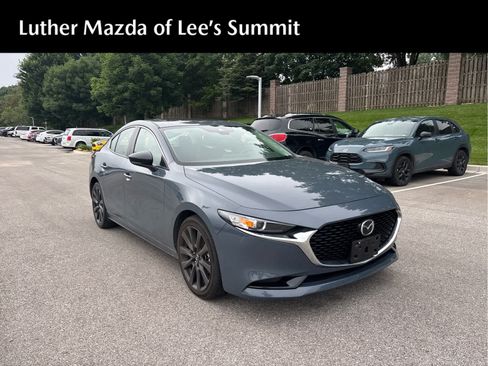 Used 2023 MAZDA MAZDA3 s FWD image 1
