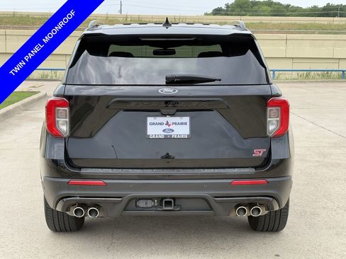 Used 2020 Ford Explorer ST w/ Premium Technology Package AWD/4WD image 7