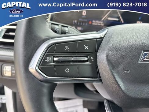 Used 2025 Chevrolet Traverse LT w/ Midnight/Sport Edition FWD image 22