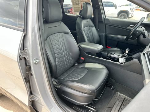 Used 2023 Kia Sportage X-Pro AWD/4WD image 25