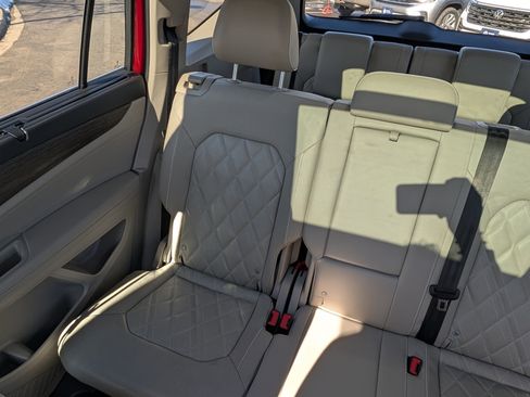 Certified 2024 Volkswagen Atlas SEL Premium R-Line image 13