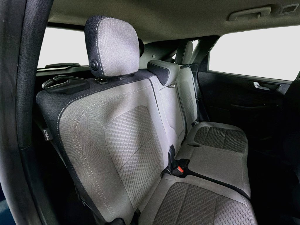 Used 2020 Ford Escape SE FWD image 28
