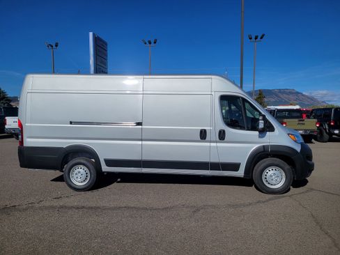 New 2026 RAM ProMaster 3500 w/ Convenience Group image 2