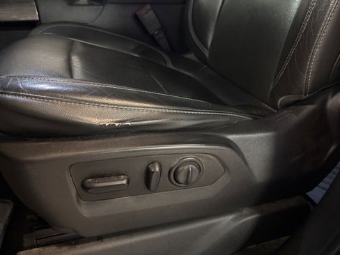 Used 2020 Chevrolet Silverado 2500 LTZ w/ LTZ Plus Package image 12