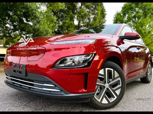 Used 2023 Hyundai Kona SE image 4