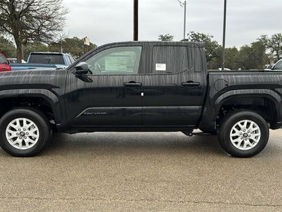 New 2026 Toyota Tacoma SR5