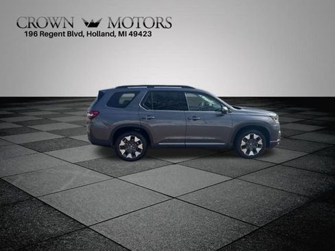 New 2026 Honda Pilot Touring image 10