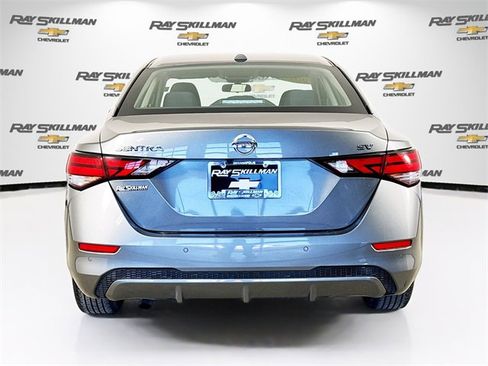 Used 2023 Nissan Sentra SV image 6