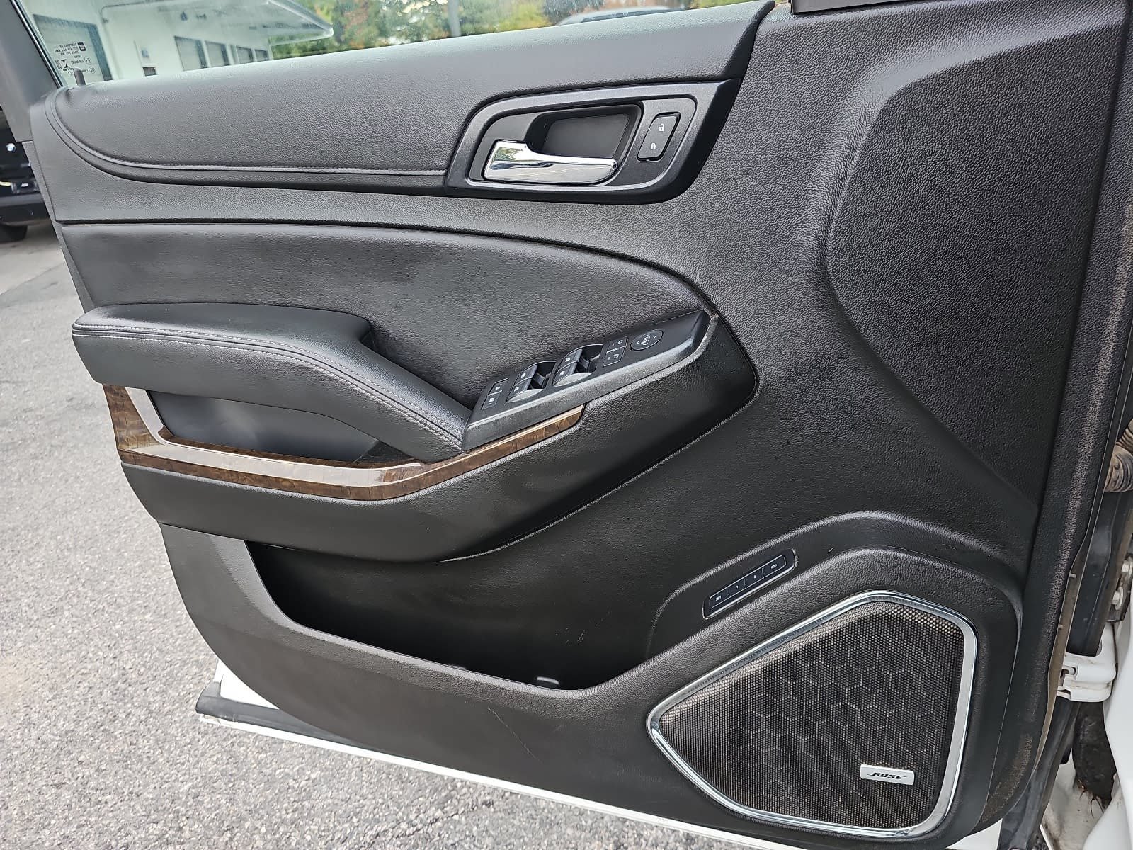 Used 2019 Chevrolet Tahoe LT RWD image 24