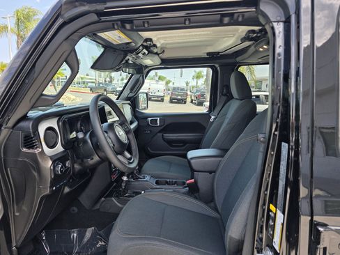Certified 2025 Jeep Wrangler Unlimited Sport S 4xe AWD/4WD image 13