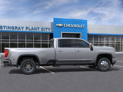 New 2026 Chevrolet Silverado 3500 High Country w/ Technology Package AWD/4WD image 5