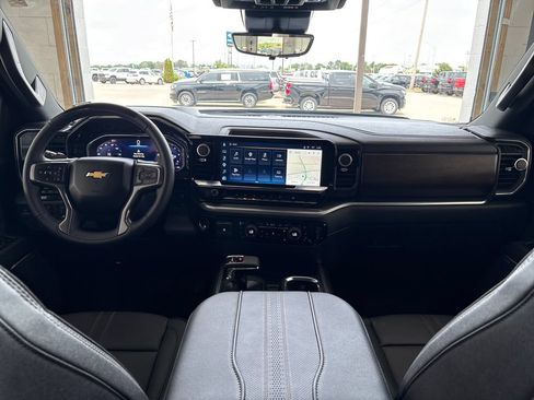 Used 2026 Chevrolet Silverado 1500 High Country AWD/4WD image 18
