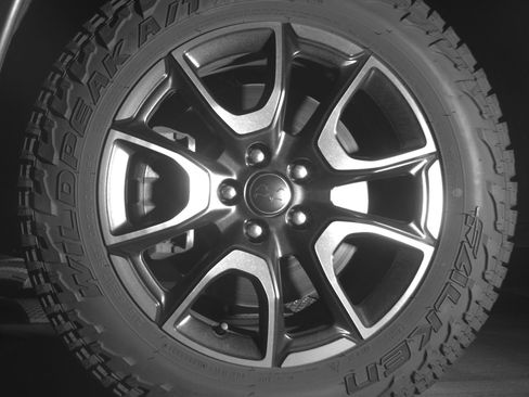 Used 2025 Jeep Compass Trailhawk image 12