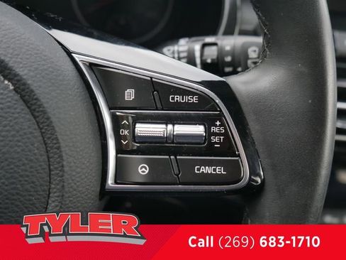 Used 2023 Kia Seltos EX image 27