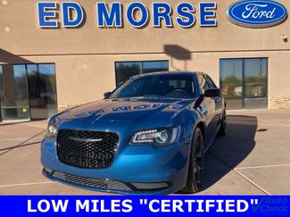 Used 2021 Chrysler 300 Touring w/ Sport Appearance Package video 1