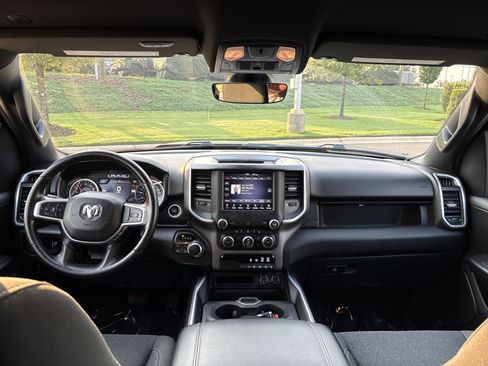 Used 2021 RAM 1500 Big Horn AWD/4WD image 20