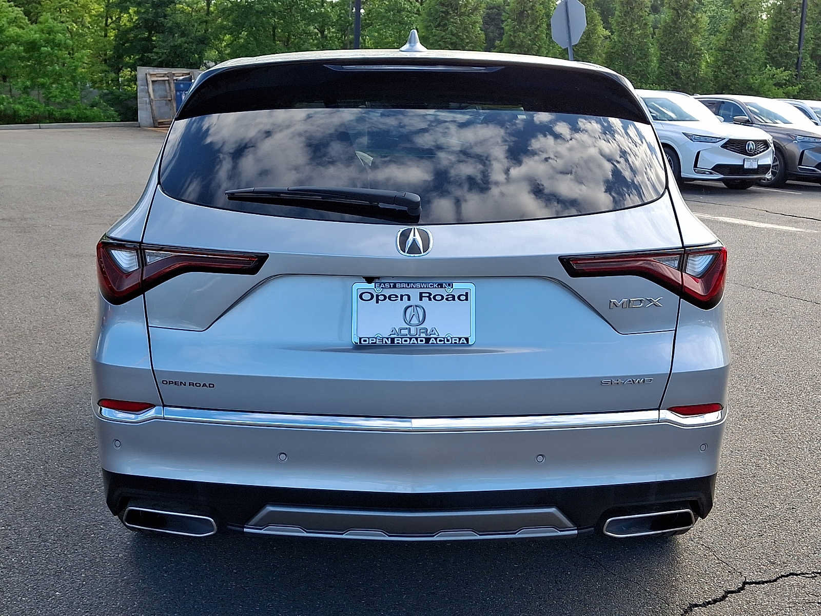 Certified 2026 Acura MDX w/ Technology Package AWD/4WD image 5