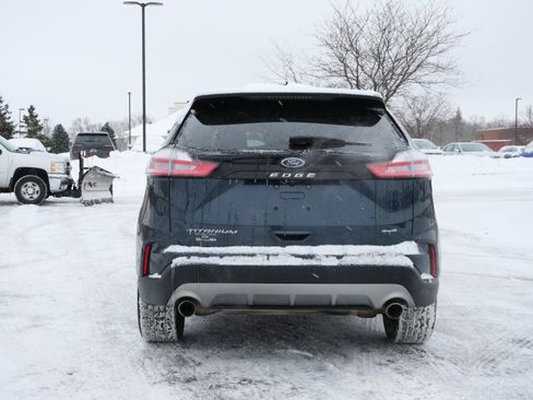 Used 2024 Ford Edge Titanium image 4