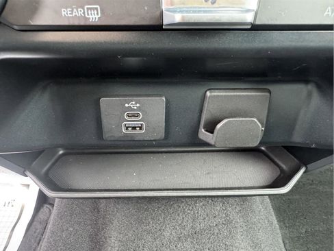 Used 2025 Ford F150 XLT w/ Equipment Group 301A Standard AWD/4WD image 20