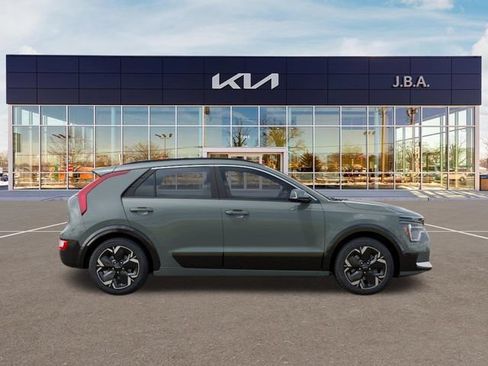New 2026 Kia Niro Wind w/ Wind Preserve Package FWD image 7