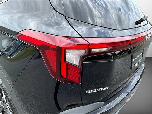 Certified 2026 Kia Seltos SX AWD/4WD image 24
