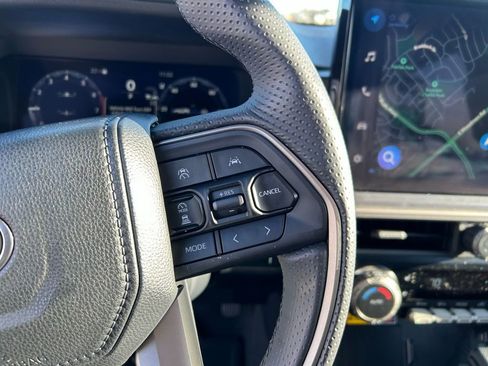 Used 2025 Toyota 4Runner TRD Off-Road Premium w/ Tow Technology Package image 20