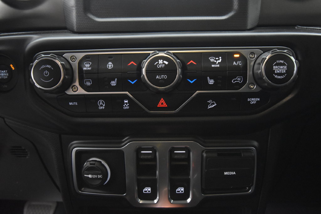 Used 2020 Jeep Wrangler Sport AWD/4WD image 27